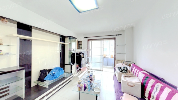 龙博花园二手房实景图