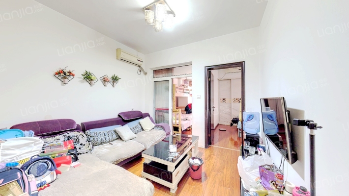 新里柏仕公馆二手房实景图