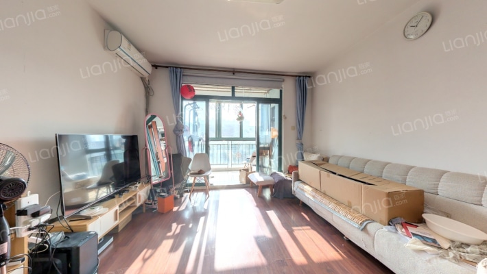 怡华家园二手房实景图