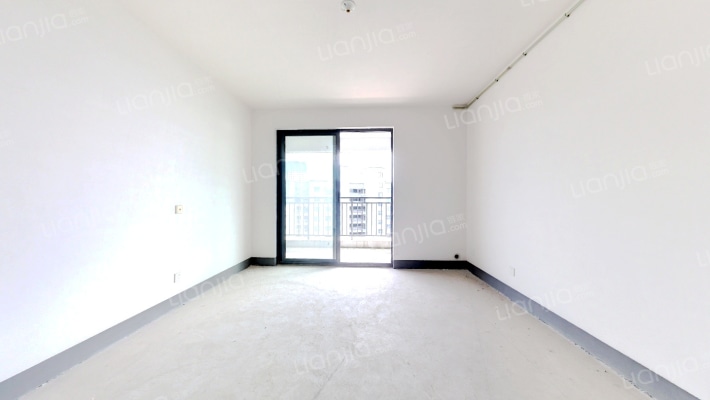 湖畔现代城三期二手房实景图