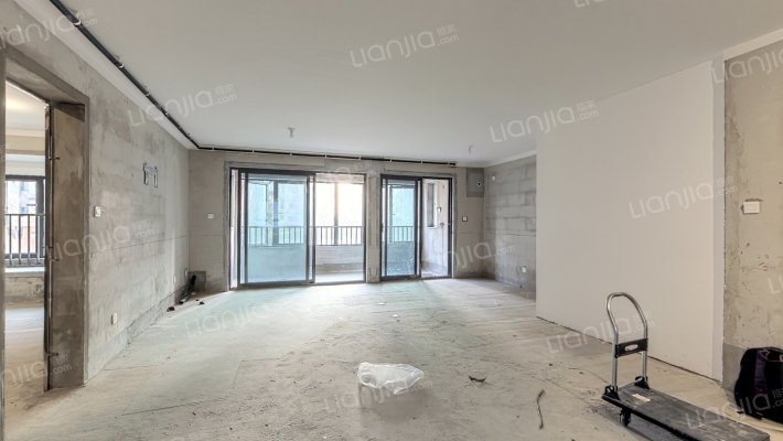 空港城2号地二手房实景图