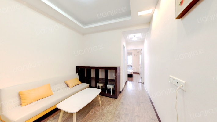 新长江国际二手房实景图