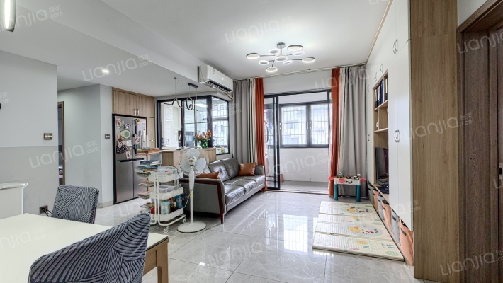 华景新城叠翠居二手房实景图