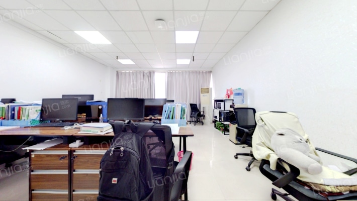 汇宝大厦二手房实景图