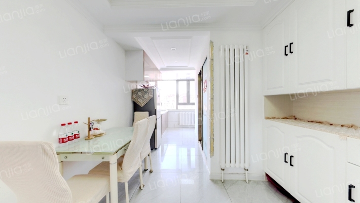 侯一小区二手房实景图