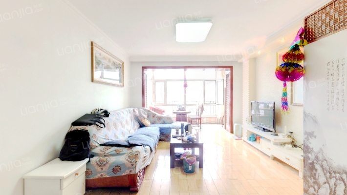 鸿基名苑二手房实景图