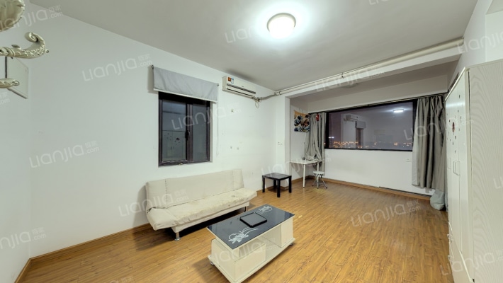 万和国际二手房实景图