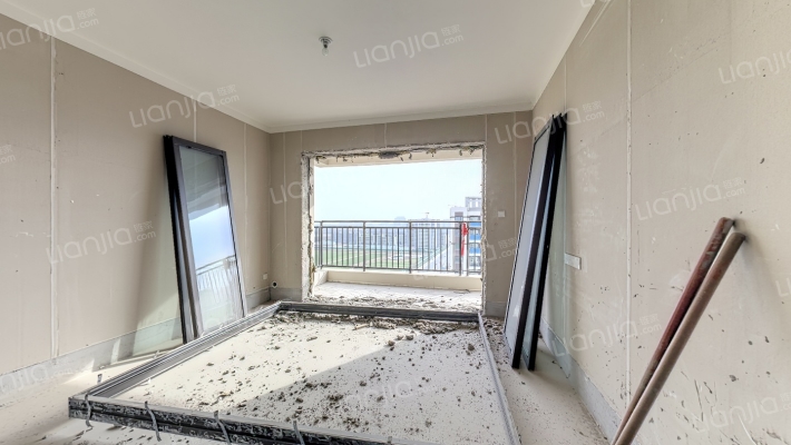 新郑碧桂园天宸苑二手房实景图