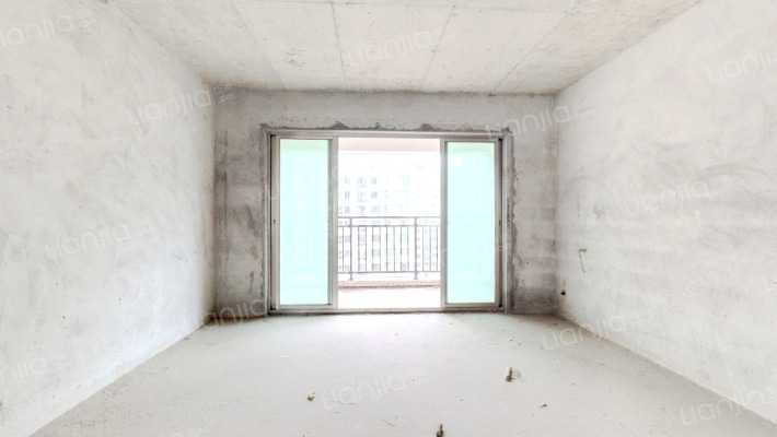 鸿顺花园二手房实景图