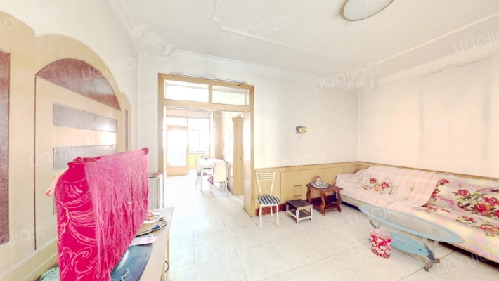 新保楼小区二手房实景图