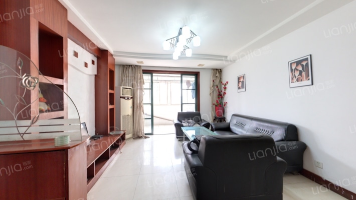 祥盛华庭二手房实景图