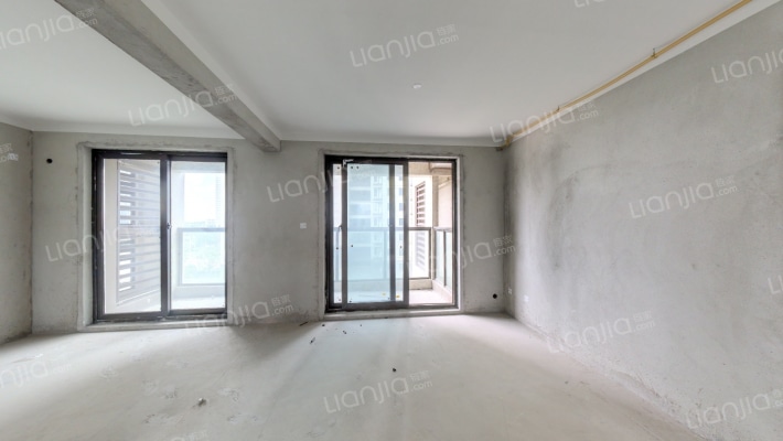 绿地悦尚湾城二手房实景图