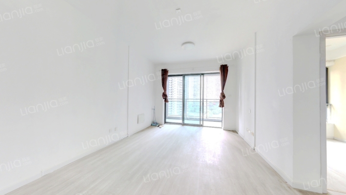 御龙山二期二手房实景图