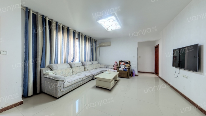 世界观二手房实景图