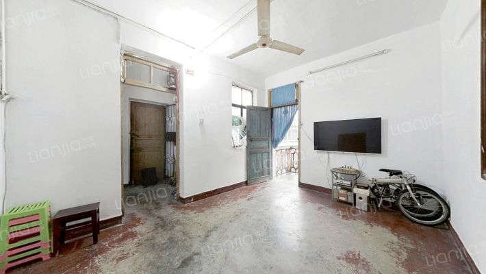 外贸小区二手房实景图