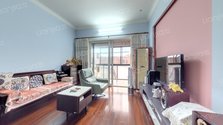 天鹅泉公寓二手房实景图