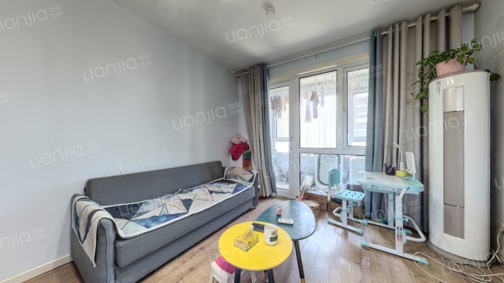 国信紫玉台二手房实景图