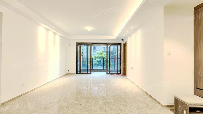 保利半岛二手房实景图