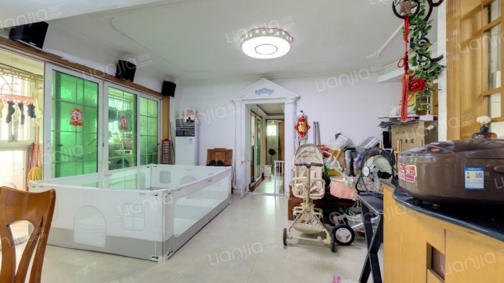 戒毒所宿舍二手房实景图