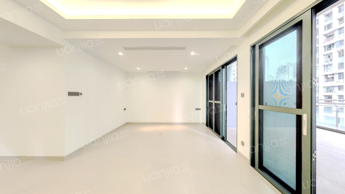 金碧华府二手房实景图