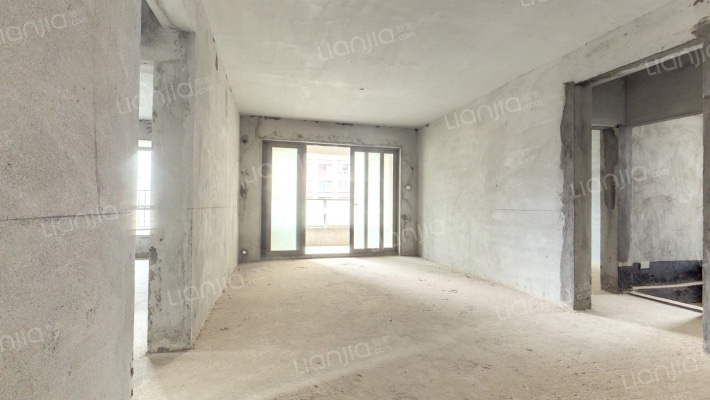 中洲央筑花园二手房实景图