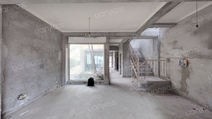 太阳岛高尔夫别墅二手房实景图