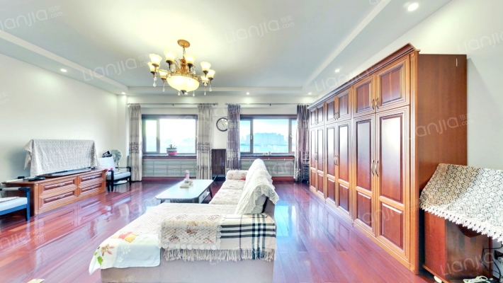 鸿蒙小区二手房实景图