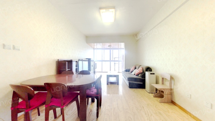 红墙国际二手房实景图