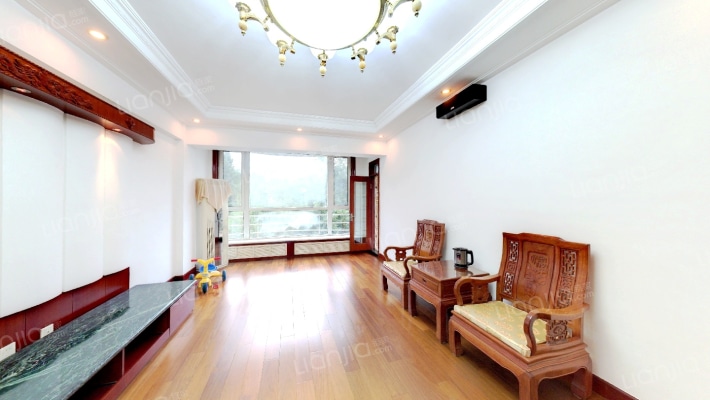 金生佳苑二手房实景图