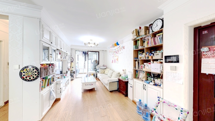 东方龙域二手房实景图