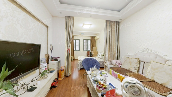 西区公寓二手房实景图