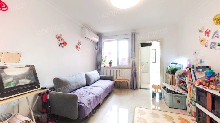 彩虹新城二手房实景图