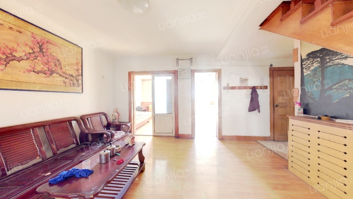 橡六花园二手房实景图