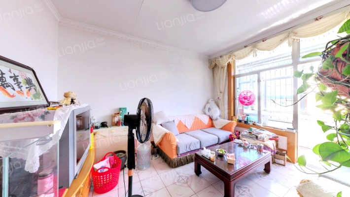 恒鑫小区二手房实景图