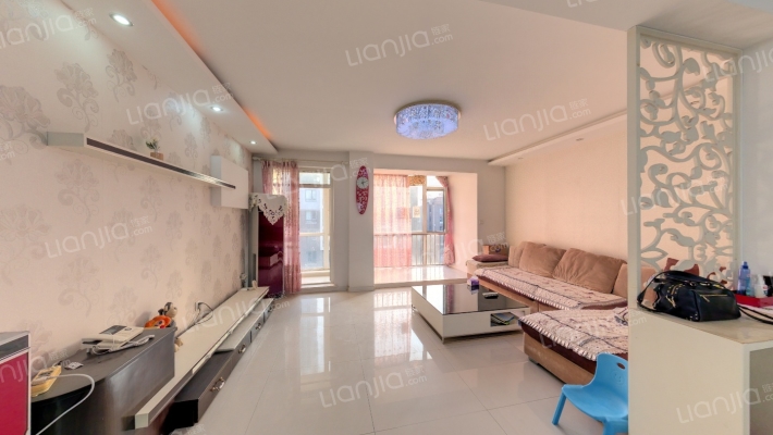 宏发三千院二手房实景图