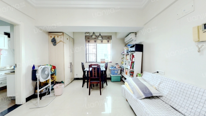 俊华雅苑二手房实景图