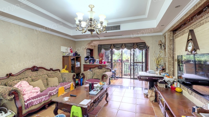 爱加欧郡二手房实景图