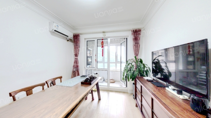 东方圣克拉三期二手房实景图