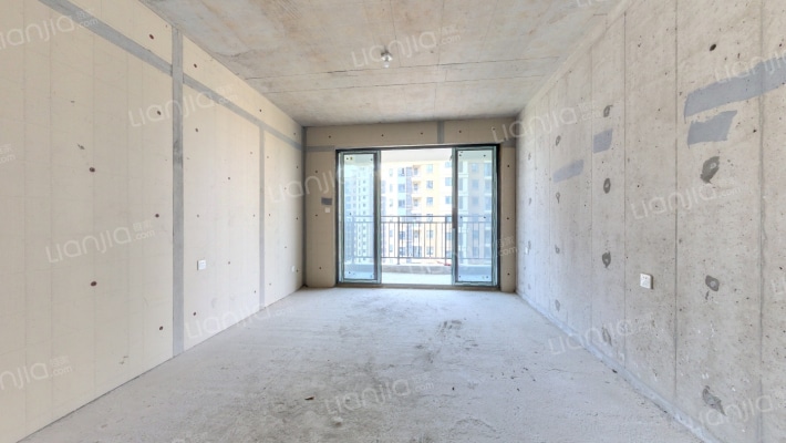 伊景园滨河苑二手房实景图