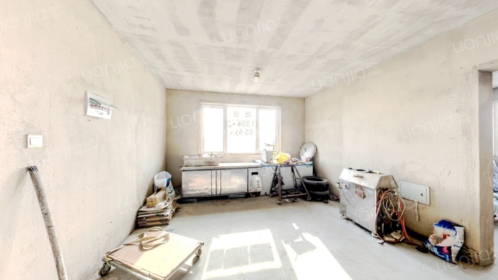 北宇红枫庭院二手房实景图