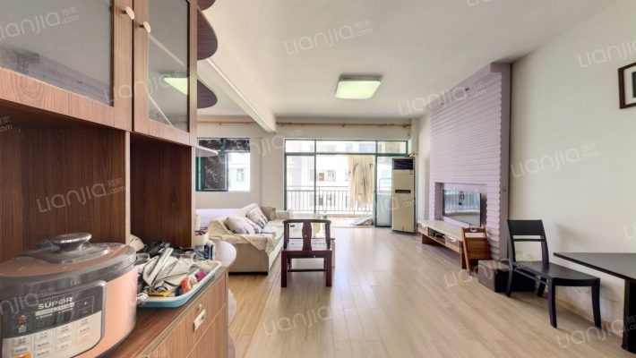 嘉宝花园二手房实景图