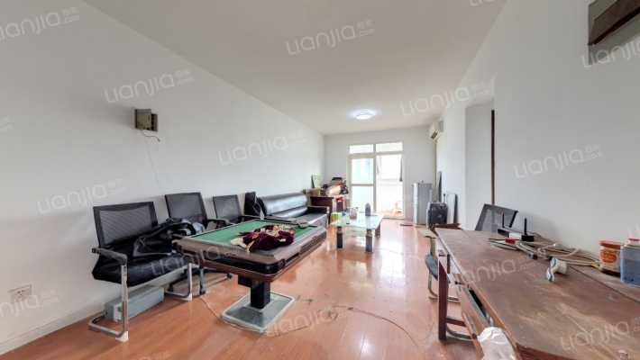 物产小区二手房实景图