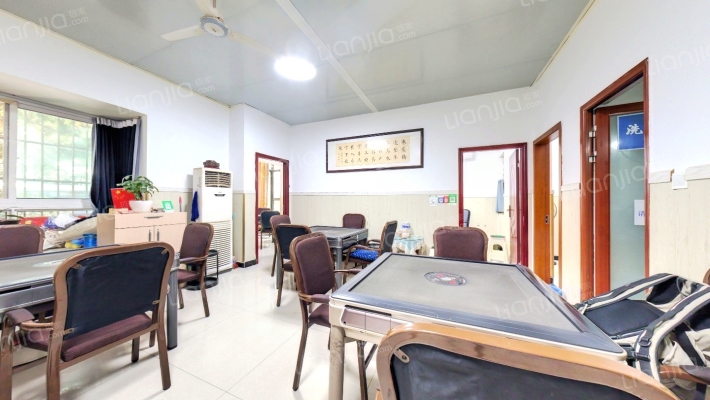 霏红榭一期二手房实景图