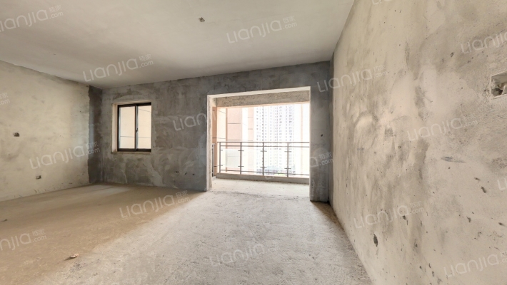 诚卓碧波豪庭二手房实景图