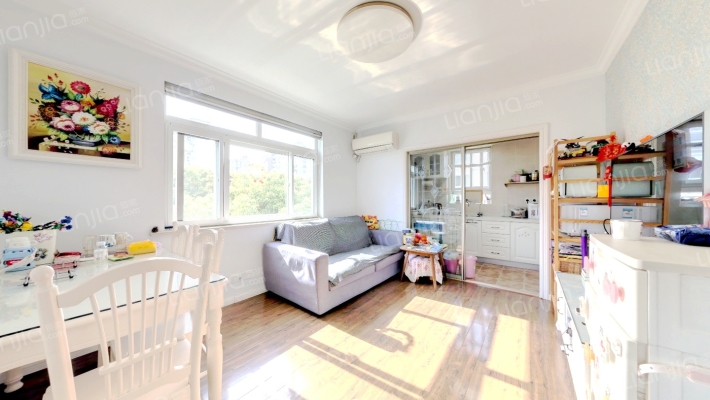 莲杨苑二手房实景图