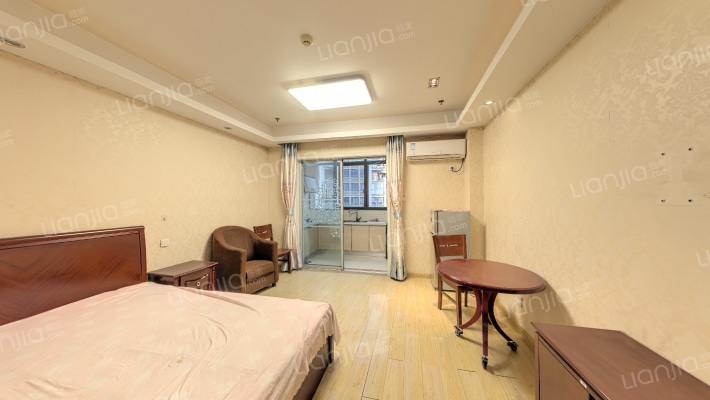 西姿银楼二手房实景图