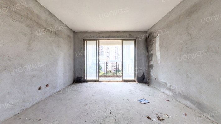 紫泉翠荔嘉园二手房实景图