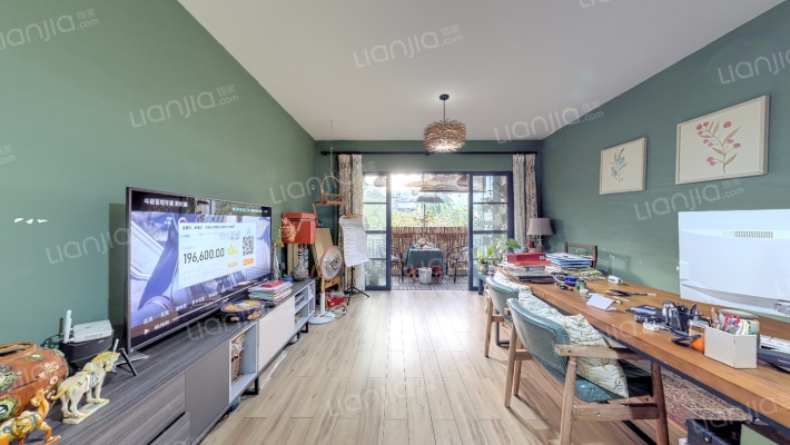 万科四季花城六期二手房实景图