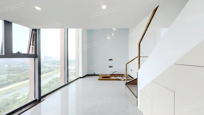 星联中心二手房实景图