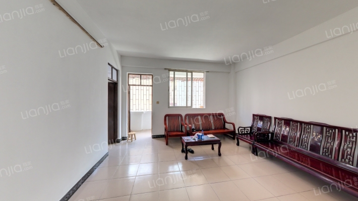 沙朗教师楼二手房实景图